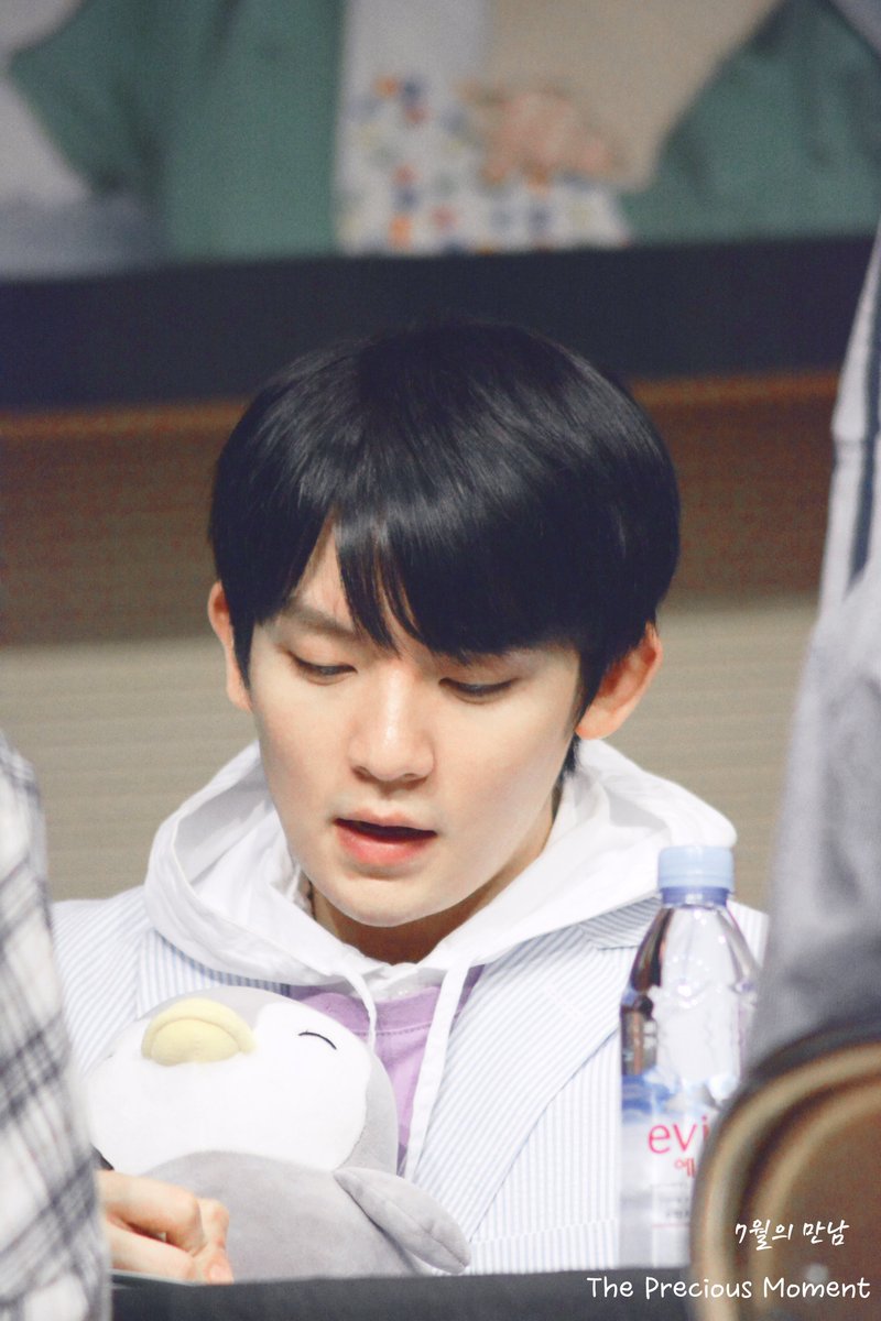 myprecious0710's tweet photo. 우리 행복이 건강히 잘 다녀오렴💜

이 자리를 잘 지키고 있을게✨

#창현이와_엔젤은_Happy_Anding #틴탑 #TEENTOP #리키 #Ricky (@TEEN_TOP ) https://t.co/W3xEOdrk6V