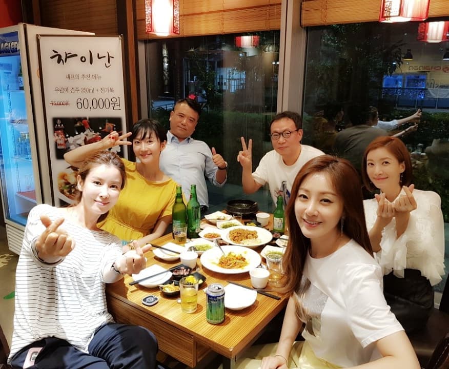 the rich milfs of sky castle dinner