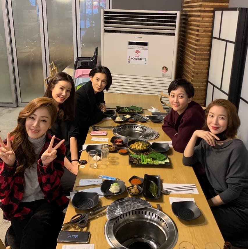 all milfs of sky castle