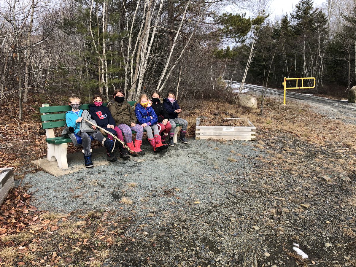 Learners in 3&amp;4 took the lessons they learned from texts and created positive reminders for those walking the Bull Run Trail <a href="/HebbPatriots/">Hebbville Academy</a> <a href="/GreenSchools_NS/">Green Schools NS</a> @MarkFurey1 <a href="/kseamone/">Karen Seamone</a> <a href="/SSRCELiteracy/">SSRCE Literacy</a> @SSRCE_NS