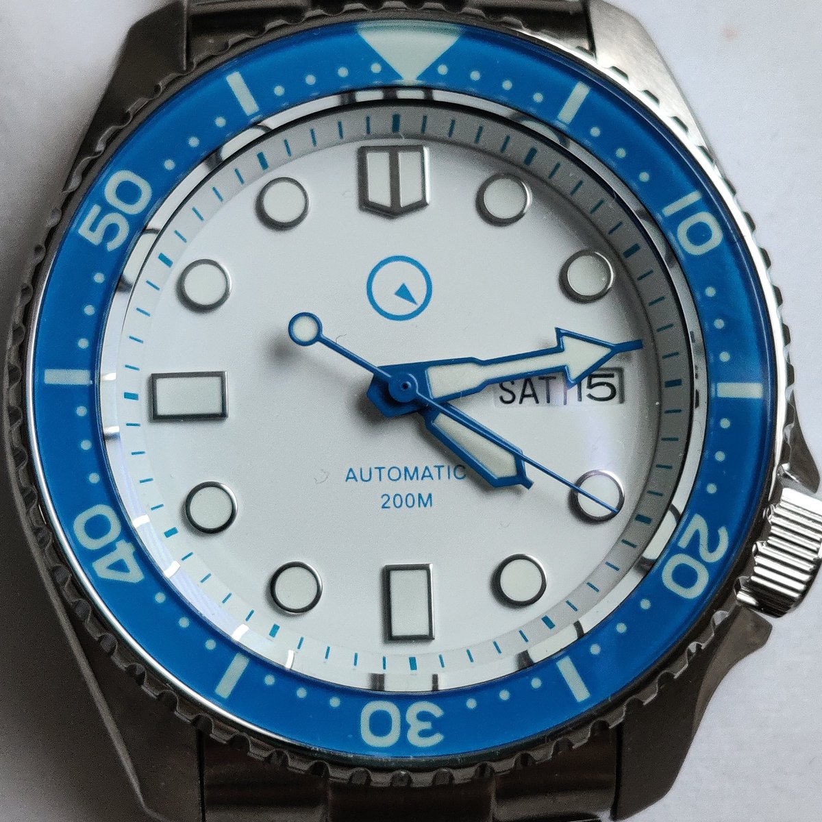 WatchYouKnow1's tweet photo. Watch of the Day: Islander 10 Dive Watch

My YouTube channel: https://t.co/2liIkvXUj4

#longislandwatch #islanderwatch #islander #divewatch #200m #lume #sapphirecrystal #watchesofinstagram #wristcandy https://t.co/SlOV7KIooX