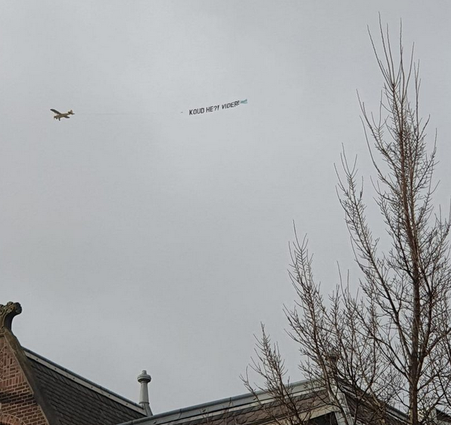 Videre10's tweet photo. Woei!
#museumplein 
https://t.co/Jfp5Bzi8cC https://t.co/CaBIWvtDbK