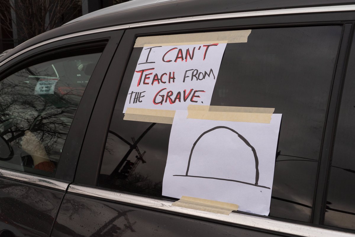 MTEAunion's tweet photo. If you support Milwaukee Public Schools staying virtual until it's safe to return please sign this petition. We're fast approaching 2,500 signatures!
Sign here: https://t.co/iJU3YpObi6
#safereturnornoreturn #VirtualUntilItsSafe https://t.co/zxvje2Ov0h