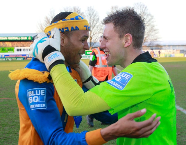 StagsOTD's tweet photo. #OnThisDay in 2009, a new number 1 came to town. @Mazza_78 made his debut for #Stags in a 1-0 win v Crawley at Field Mill. 

🅰️ 212 appearances.
🚫 70 clean sheets.
⚽️ 1 goal.
🎖 1 league title.
🦌 best goalkeeper in a generation.

#MTFC #Stags #OnThisDay @mansfieldtownfc https://t.co/aVHlHfew4F