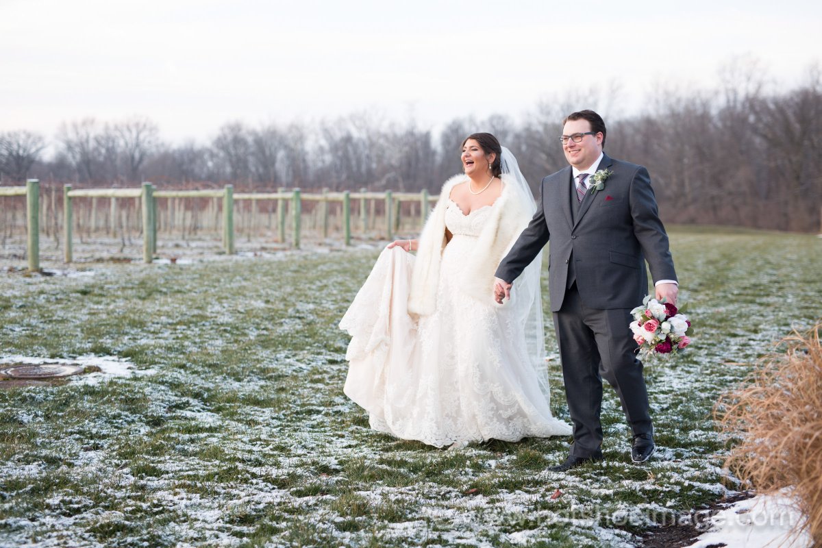 sycamoremallow's tweet image. Love you snow much. ❄️

📷: Hotshoe Image Capture 

#TheSycamoreAtMallowRun #Bargersville #VineyardWedding #IndianaWedding #IndyWedding #Indianapolis #MallowRun