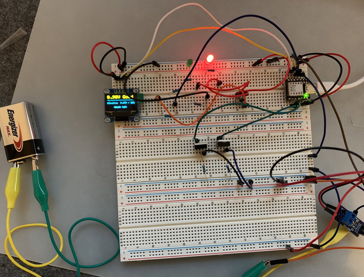 this_is_tckb's tweet image. First Prototype ... success ? Much to improve . #diy #electronic #seeeduino