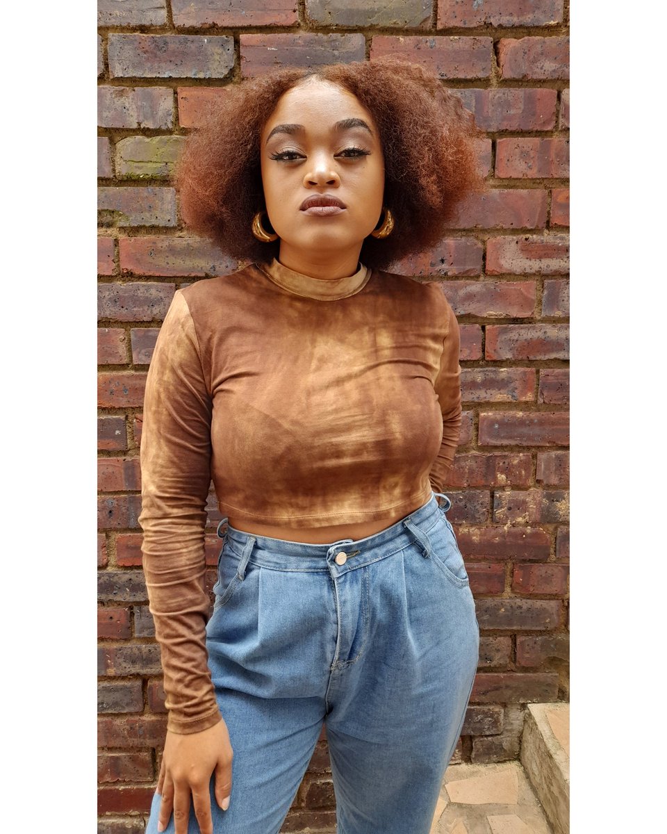 courusofficial's tweet photo. A whole freegum flame π₯
Hair color also doing the most!
I was obviously feelin' myself and turned this into a mini shoot πΈπ€³π«
#ImUp #Color #NothingLeft #OnMyMind
#CourusOnTV #CourusEP #thenextfeature
#TheNextFeatureWithCourus #comingsoon https://t.co/yIX60N2a7Q