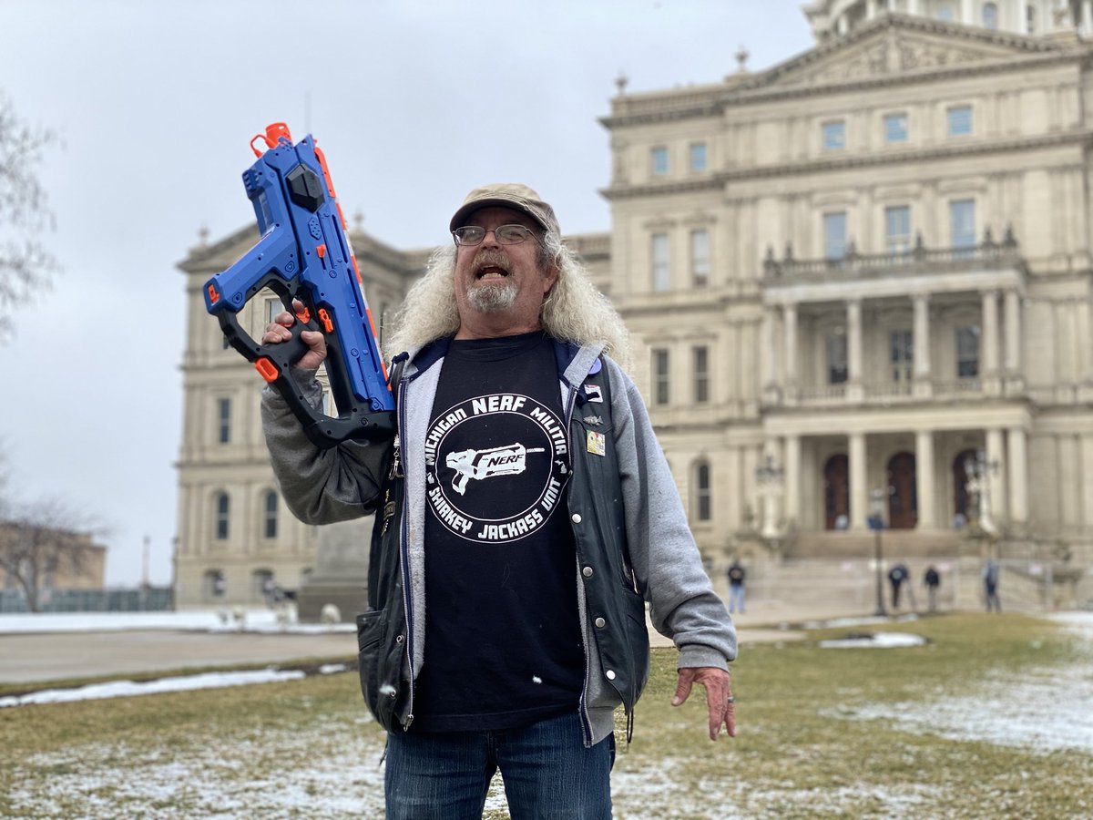 Our first protester has arrived in Lansing... representing the Michigan Nerf Militia.

⁦<a href="/wxyzdetroit/">WXYZ Detroit</a>⁩