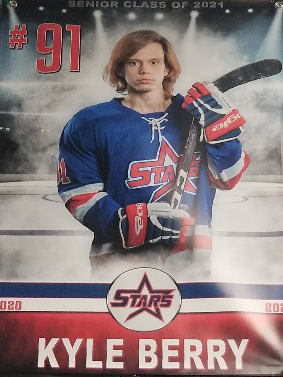 VBtopcity's tweet photo. Son' Senior Day Banner...let's go!
🏒🥅🚨🔥👍 https://t.co/AhQHSyYH0K
