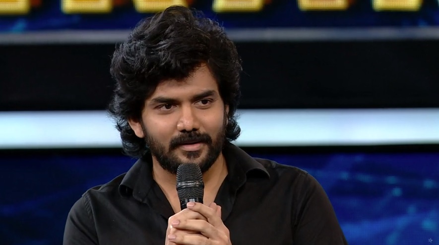 XpressCinema's tweet photo. #Kavin is back!!!!!! Anyone from #KavinArmy here?
#BiggBossTamil4 #BiggBoss4Tamil #BBTamilSeason4 #BiggBossTamil #KamalHaasan #AariArjunan #BalajiMurugaDoss #kavinInBB #KavinReturns #KavinEntry https://t.co/9uocNvi7ZV