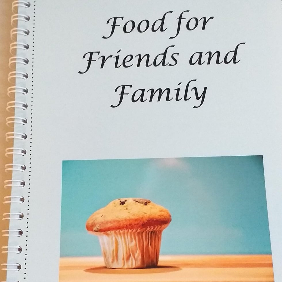 MatrixRealmsLtd's tweet photo. Please have a look at Suzy's new recipe book.She has put this book together from recipes given to her from family and friends.All proceeds will be going towards Eat Me,which is a play,written by Suzy,on the eating disorder Anorexia Nervosa
https://t.co/mDweNT6Yo2
@EatMetheplay https://t.co/kmnAiyxPes