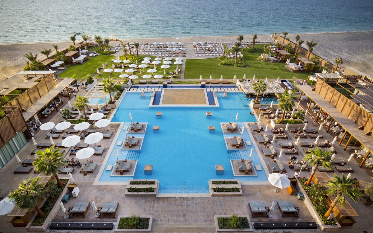 awwadsalotaibi's tweet photo. #TourismDevelopmentFund signs an agreement with @kaec_saudi and FTG company to develop a 5-star hotel resort that includes a water park and overwater villas which will be hold the name of "REXOS Hotels". https://t.co/C4mVo2PMsH