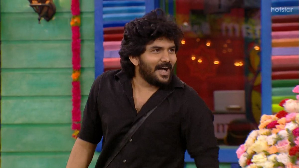 DVDtweets_'s tweet photo. #Kavin Entry... வாத்தி Coming ஓத்தே 💥💥💥

#BiggBossTamil4 #BiggBossTamil #BBKingKavinArrival https://t.co/eFPxPq3ELE