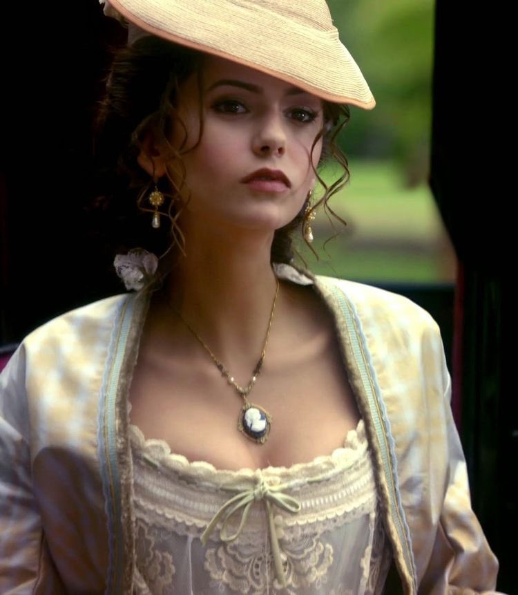 salvatorsbaby's tweet photo. Sometimes I think Stefan and Damon never really loved Elena, I think they just saw in her a better version of Katherine https://t.co/rKjzMIPPr9