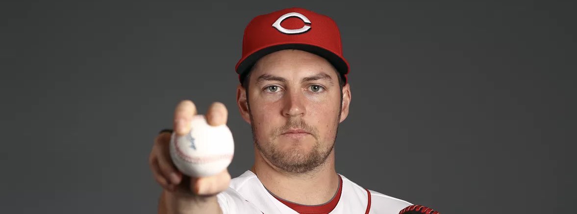 Happy Birthday Trevor Bauer. Please sign with Angels.   