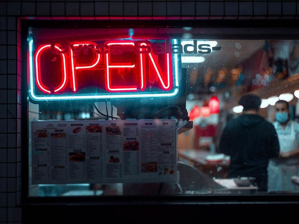 Open Late
.
.
.
.
.
#darkroomapp #detroit #motorcity #minimalzine #artofvisuals #photooftheday #spicollective #streetphotography #streetlife #streetstyle #everybodystreet #city #gramslayers #grainisgood #urbanphotography #illgrammers #vsco #rawdetroit #s… instagr.am/p/CKJoEqhjkoa/