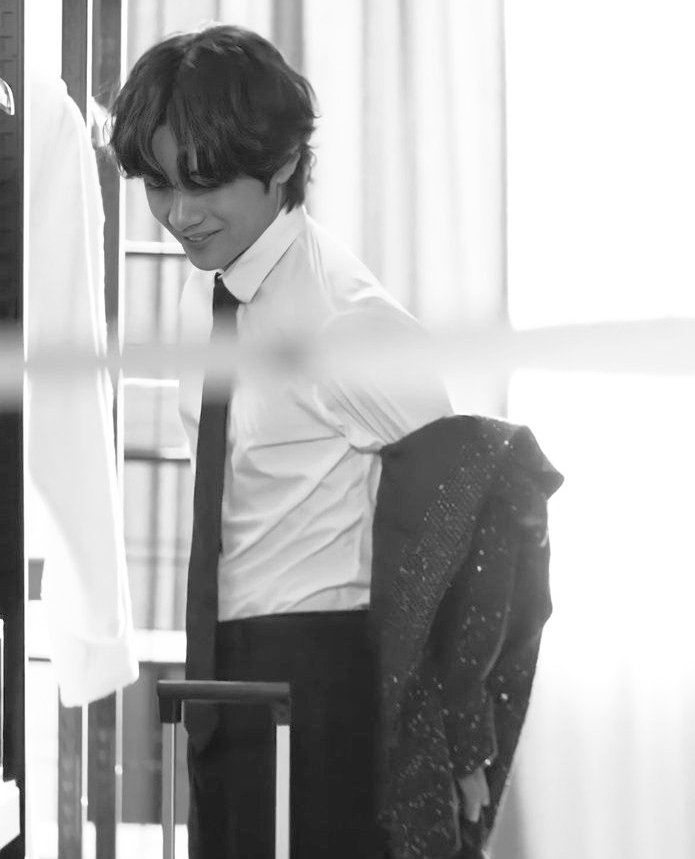 He owns a masterpiece acting skill which must be appreciated 