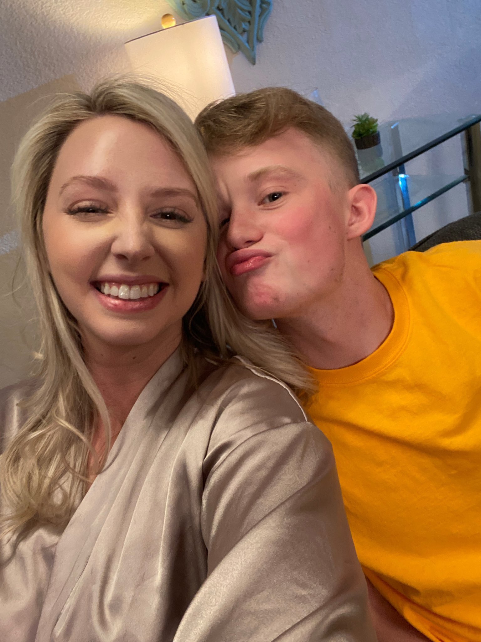 TW Pornstars - 2 pic. Jimmy Michaels. Twitter. Had a epic late shoot