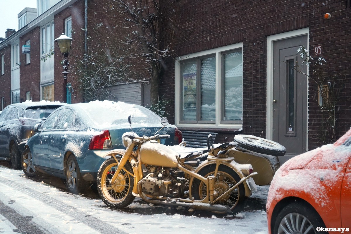 kamafotos's tweet photo. Amsterdam - Nieuwendammerdijk https://t.co/Ek2fcrINIu #ural #zijspan #motorrijden https://t.co/E64WlkeSdn