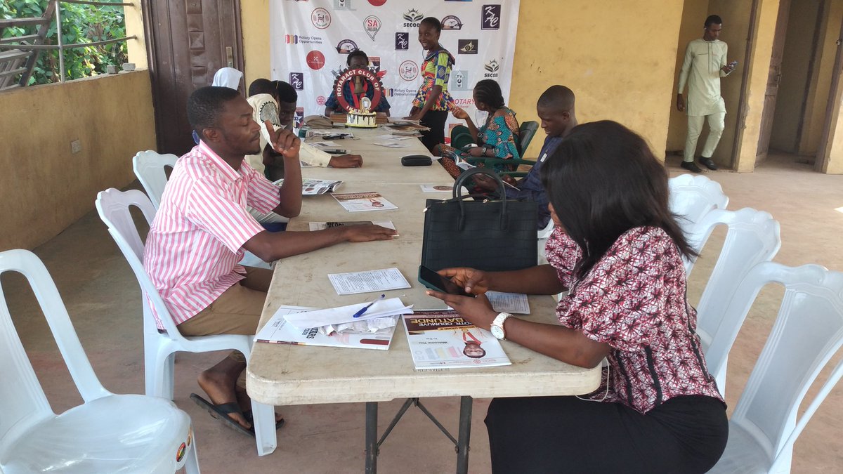 Rotaractikenne's tweet photo. Fellowship!
Our 1st official meeting in year 2021 already started at same venue...
#rotaractikenne
#RotaractDistrict9110
#Rotary
#Rotaryinternational https://t.co/vTXxUtwrGW