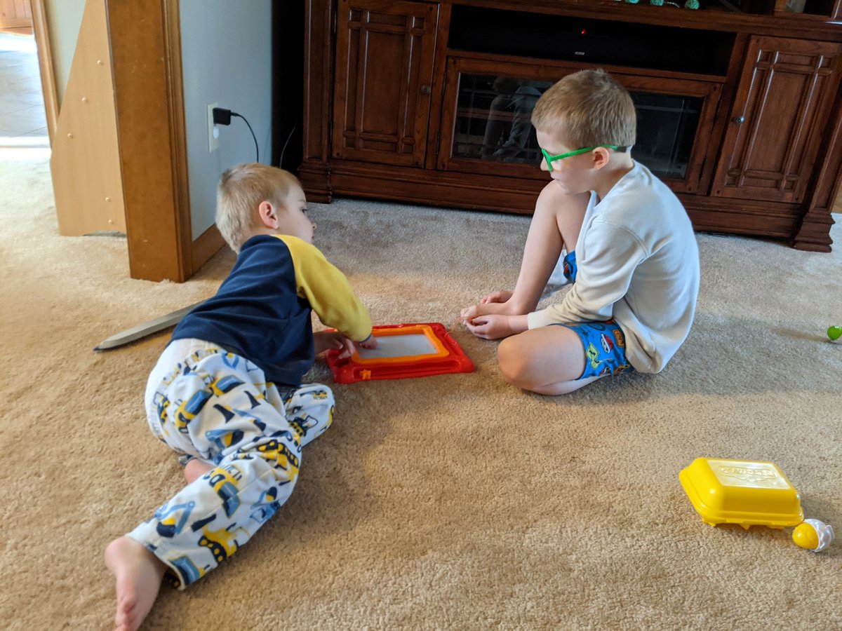 KY_Bynum's tweet photo. For the past half-hour, Lukey has been drawing whatever Zacky tells him to. So far there's been a sword, a Zacky, a cow, a church, and a seashell... 😘 #brotherlife https://t.co/MAkUPzqZhx
