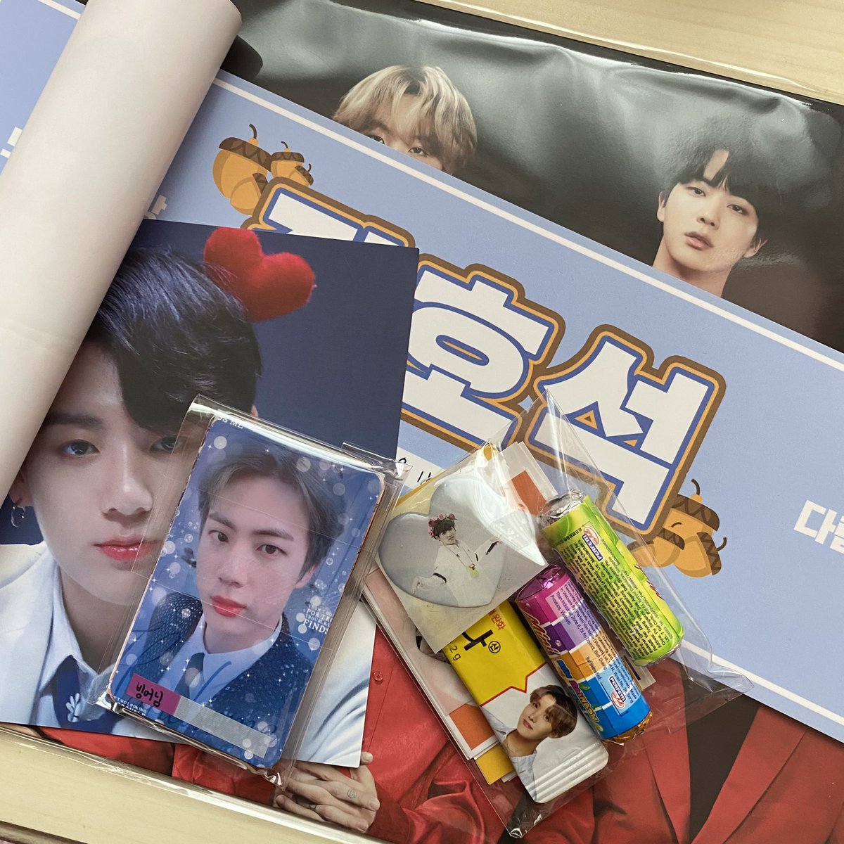 YeBinJeon_'s tweet photo. #아미트친소

생일 기념으로 트친소·₊˚❀·₊˚

앑만 잡ʚ♥⃛ɞ https://t.co/mU3Qj1gQmP