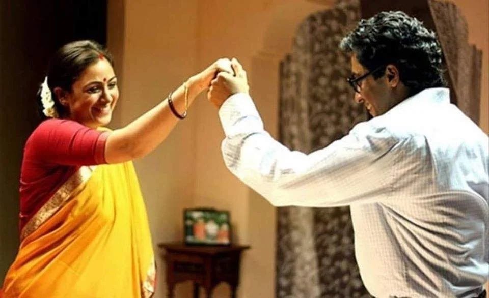 glimpsesoflav's tweet photo. Vaaranam Aayiram remains one of the best films that Tamil cinema has given us ♥️ https://t.co/yntNcUnWfK