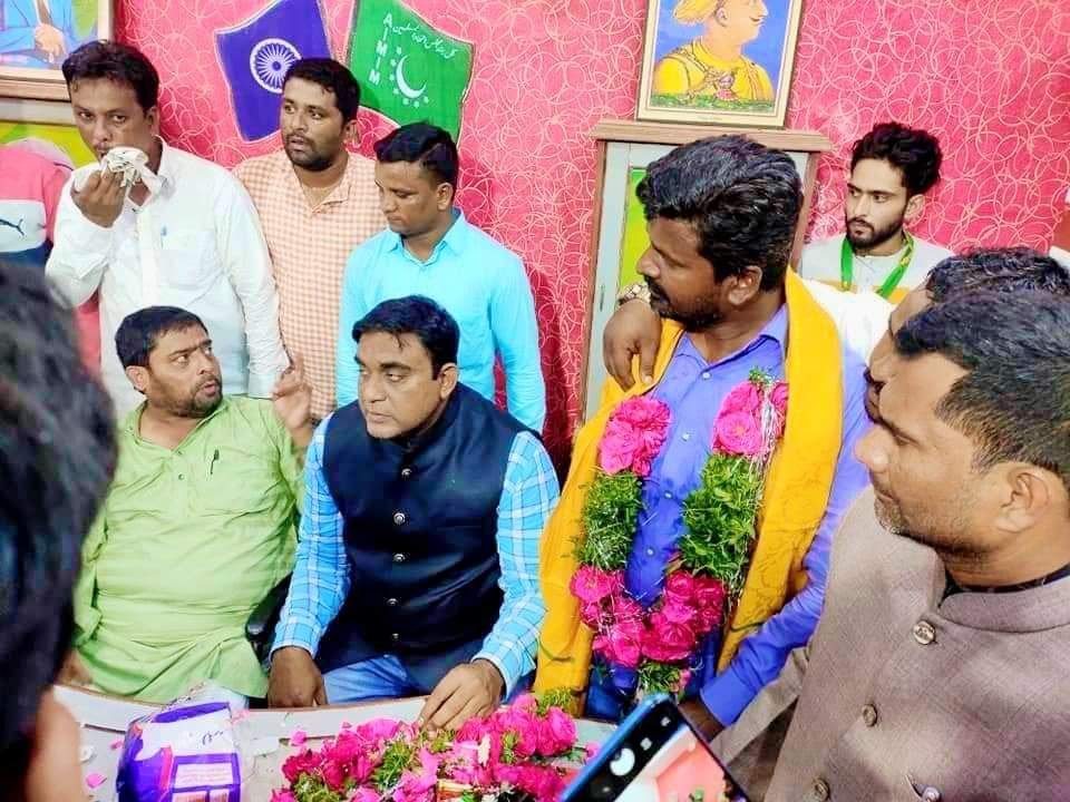 AImtiyazi's tweet photo. #MASH_ALLAH
Today Grand Welcome To #AIMIM #_Bidar Election Incharge Janab Mohd Mustafa Ali #Muzaffar Sb Corporater Shahalibanda & Janab #Mohd_Ghouse Sahab (Co-Corporater Ghansi Bazar) In #Bidar, #Karnataka
@aimim_national @asadowaisi @MOHDGHOUSE_CORP https://t.co/WAS1sPsex9