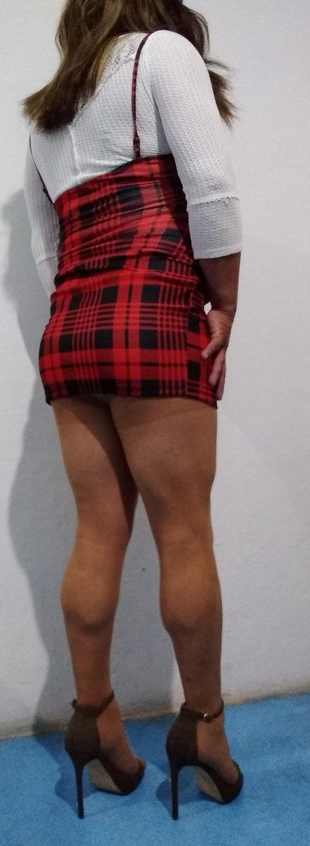 Daniela28966017's tweet photo. Espero sus lindos comentarios y muchos rt mis papis chulos https://t.co/bmm01meCXl