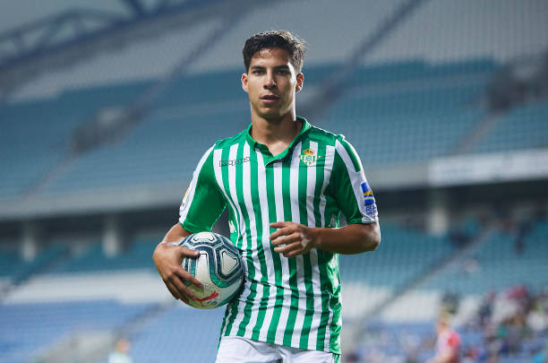 ignamurilloo's tweet photo. 🇲🇽 Lainez, en el #SportingBetis 

🟢 73 minutos
⚪ 0 gol
🟢 0 asistencias
⚪ 44 toques 
🟢 27/30 pases (90%)
⚪ 1 pases claves 
🟢 1/2 regates
⚪ 1 penalti provocado

🔛Activado. Pellegrini ha encontrado su mejor versión y ahora solo debe seguir siendo titular y progresar. https://t.co/T4k02EYoPM