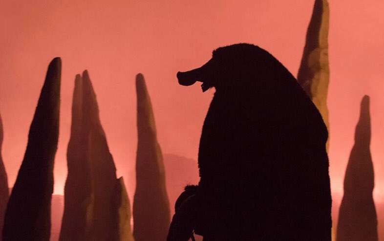 #QuédateEnCasaConCulturaUDG y disfruta en nuestra plataforma de "La Nuit des taupes", una impresionante concepción, diseño de escenografía y puesta en escena del artista francés Philippe Quesne.
▶️ bit.ly/2XZObOZ

#CulturaEnAcción