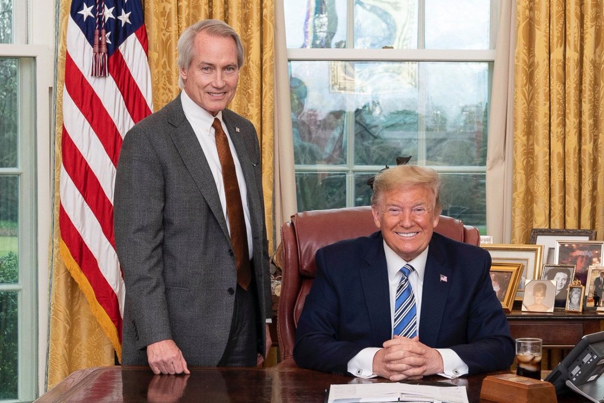 Lin Wood andTrump in the Oval Office in March 11, 2020Lin Wood, Mike Flynn, Sidney Powell, Rudy Giuliani, Mike Lindell are still conspiring with Trump