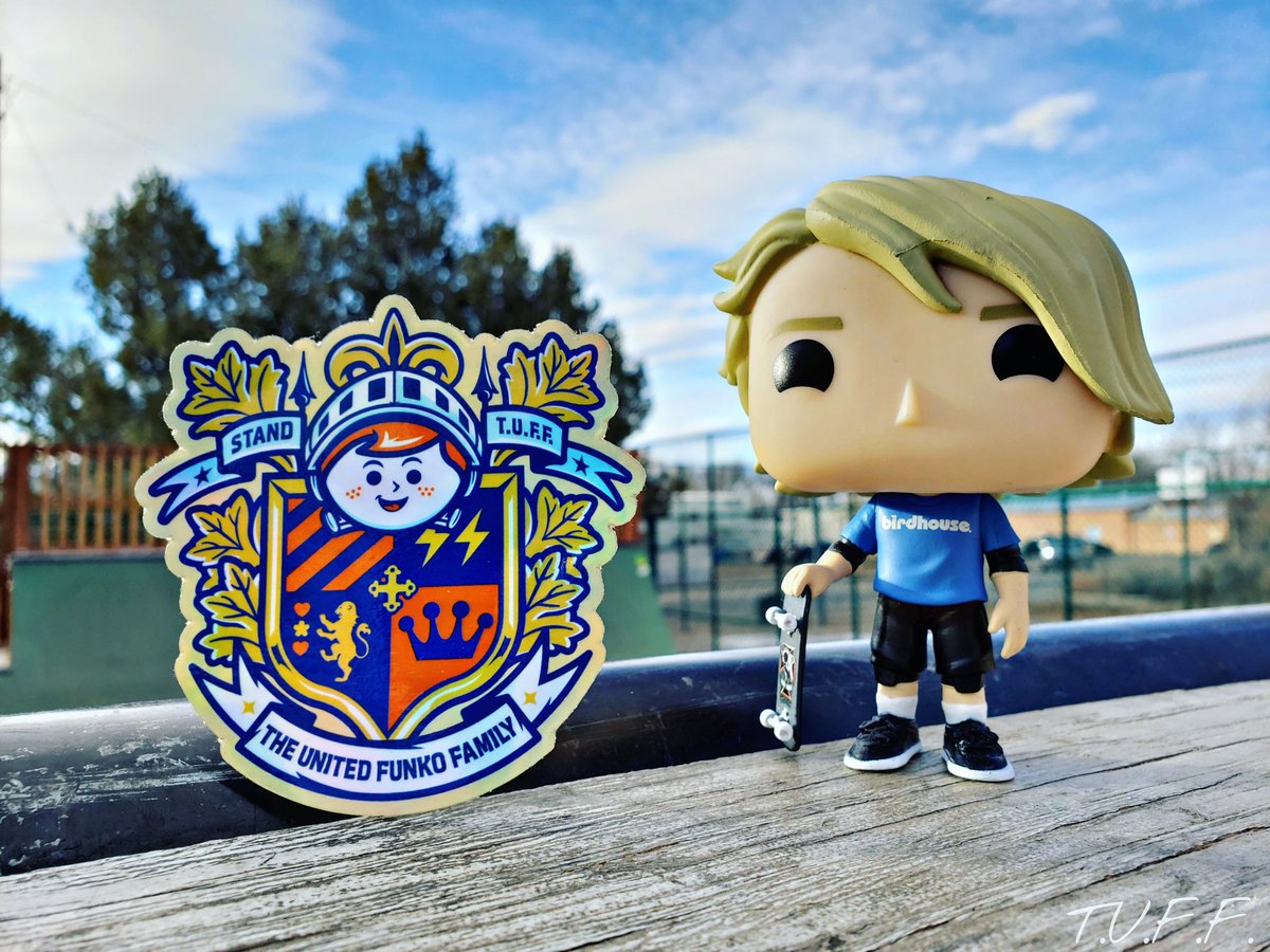 unitedfunkofam's tweet photo. Our family was represented well over the past week!! Well done! For our sports shot we are tipping our hat to the one & only @tonyhawk!Β He heard we we have some @birdhouse fans so he dropped in with a package from @stickermule! ππ
#funkophotochallenge #tonyhawk #sports #tuff https://t.co/hXSEUWOlG7