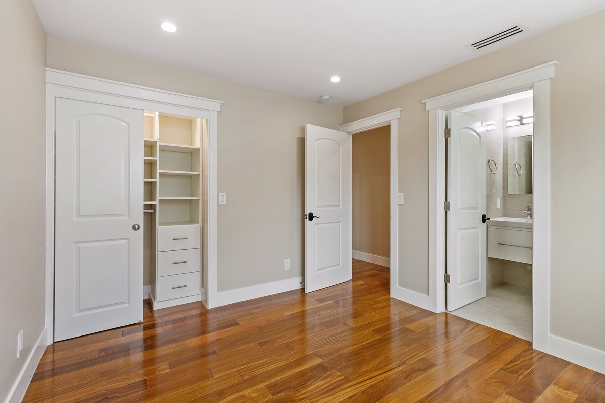 b_b_builders_sj's tweet photo. We would love to hear from you! Contact Brother &amp; Brother Builders today! info@brotherandbrotherca.com https://t.co/dJbTM3wCuk #KitchenRenovation #BathroomRenovation #HomeRemodel #BathroomRenovation  #CompleteHomeRemodel https://t.co/pH5UunK9Ki