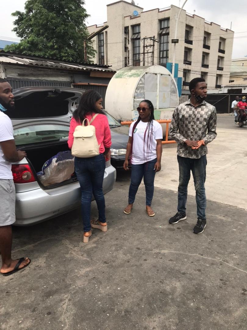 julesdeclan's tweet photo. Giving is a healthy habit
We stay giving @helpleadnigeria thank you for this amazing platform https://t.co/y7WN0S1nJx