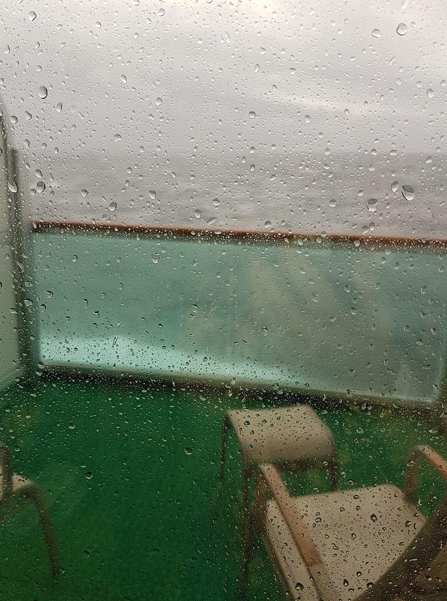 TunieB's tweet photo. Even on the FB Unofficial P&amp;O Virtual Cruise it’s not always plain sailing.  @panocruises #pandcruises @yourholidaymag @n0cruisecontrol @love_to_sail @britsonboard @scotsonaship @emmacruises @cruisewithamber @steevnewman @AdventureChrisS @PortholeCruise @oldworldtravel #cruise https://t.co/HjeQtM53db