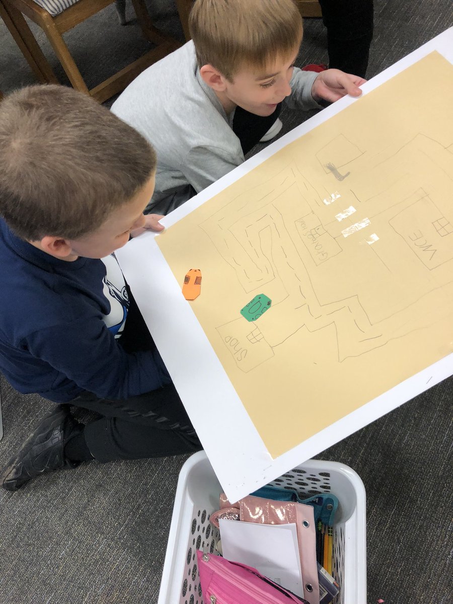 2nd Grade had fun this week exploring magnets!  We became treasure hunters searching for magnetic treasures!  Then we  designed our own city maps and vehicles using magnets to guide the cars through the city!!<a href="/HumbleISD_WCE/">Willow Creek Elem</a> @HumbleISD_WCE