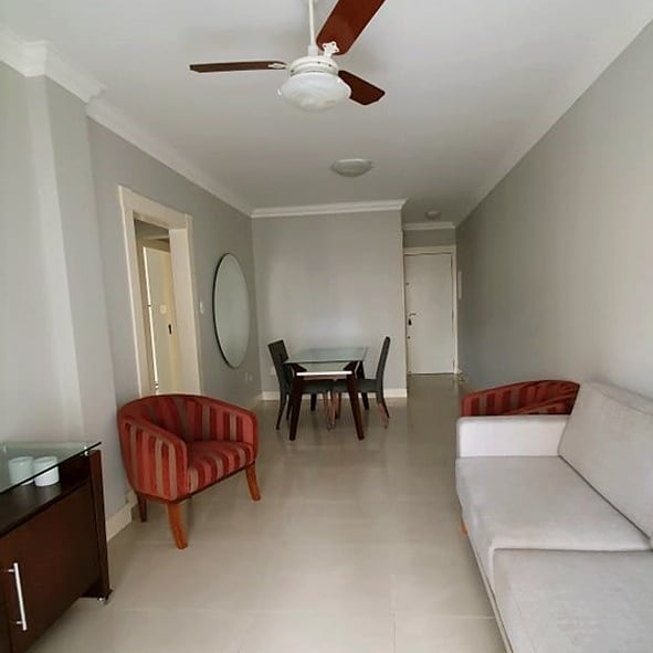 Henriquelopesbc's tweet photo. Balneário Camboriú
Aptº Bem Localizado, Área Central, Próximo a 1.500
Mobiliado, com 96M²
03 Dorm. 01 Suíte - Salas Integradas  - Cozinha - Ár Condocionado na Suíte - Área de Serviço - 2 Banheiros - 1 Vaga

R$ 690.000,00
https://t.co/mGe5Wwe5om
CÓD:323
47 - 98833-0269 https://t.co/UU0GNZJ7H6