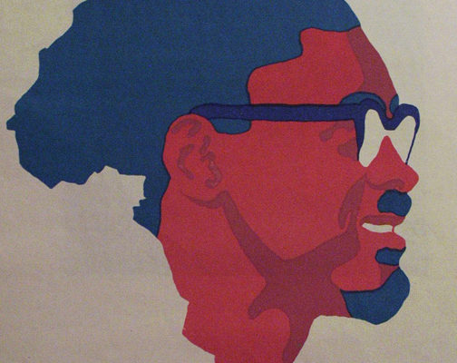 Hace 60 años fue asesinado por órdenes expresas de la #CIA el líder panafricano y fundador de la República Democrática del Congo, #PatriceLumumba. Aún hoy se viven las consecuencias de criminal ejecución. El colonialismo nunca avanza sin apelar a la violencia y la muerte.