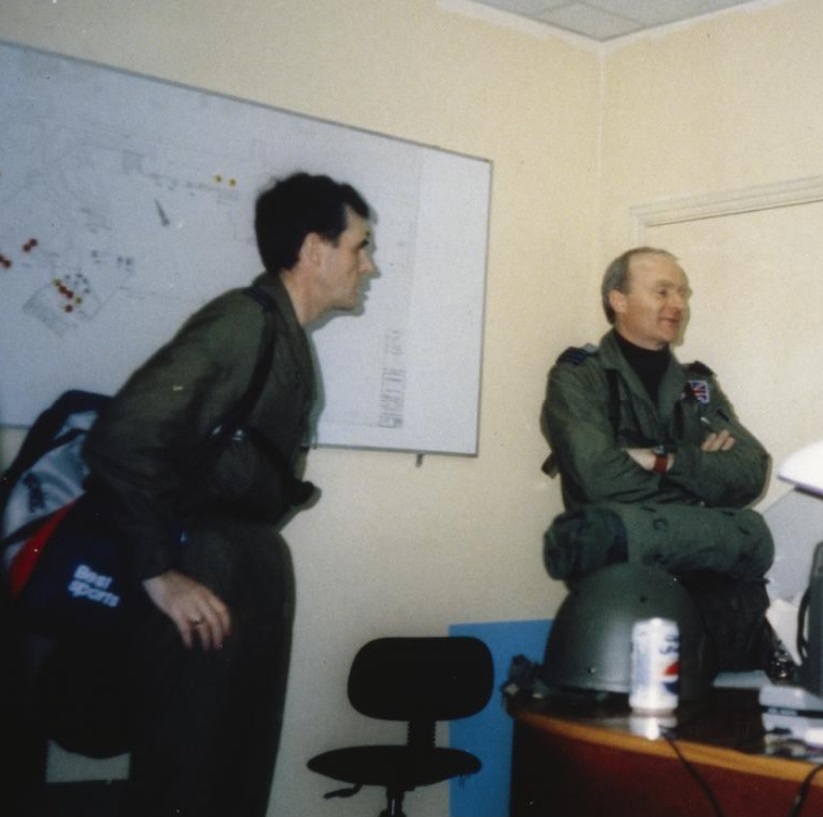 3/Tragically, a few minutes earlier, the formation had seen a huge explosion as the No3 Tornado crashed, cause unknown.Pilot & OC  @27_Sqn Wg Cdr Nigel Elsdon (R in photo) & Nav Max Collier (L) were killed2nd Muharraq Tornado lost in 12 hrs; whole detachment is shakenRIP gents