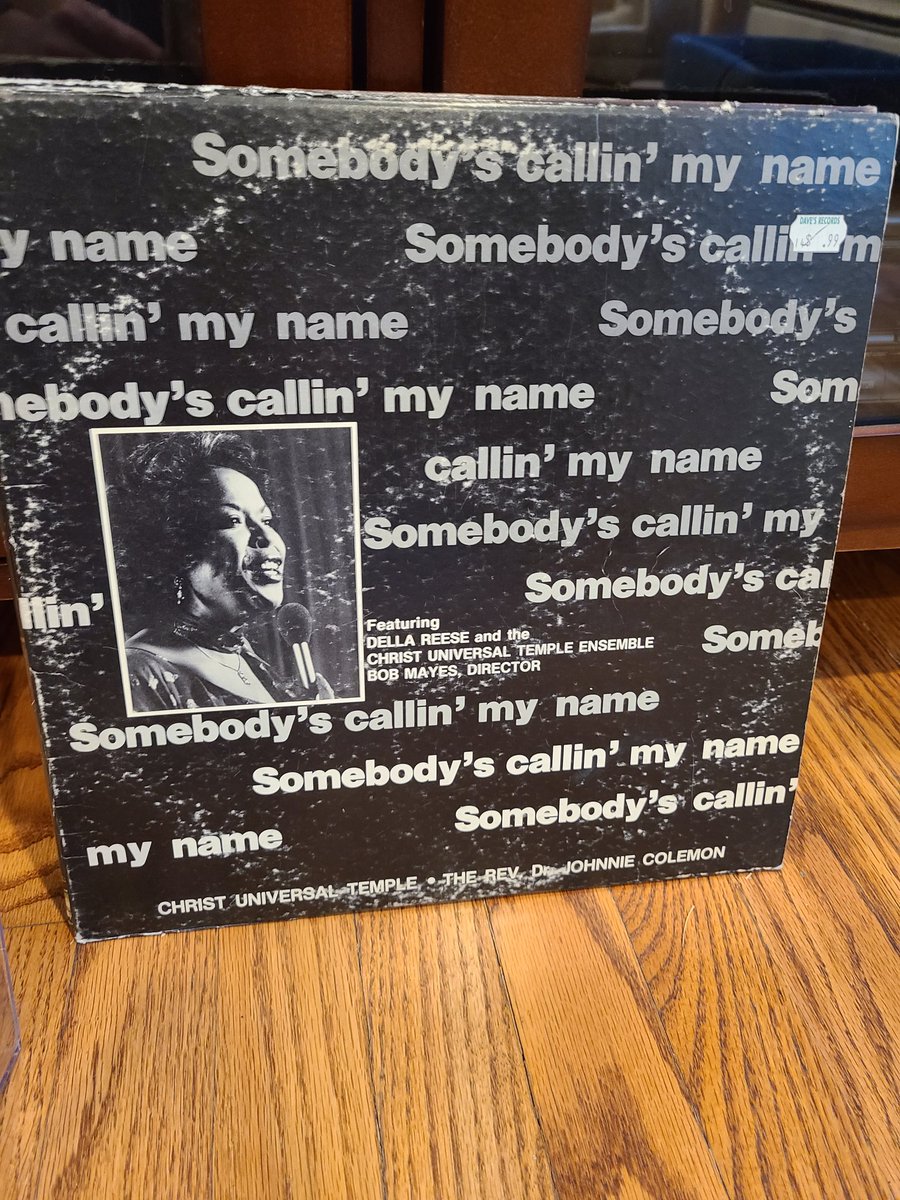 Happy Sunday afternoon. Now on the turntable, from Della Reese and the Christ Universal Temple Choir, South Side of Chicago, 1970s(?)....