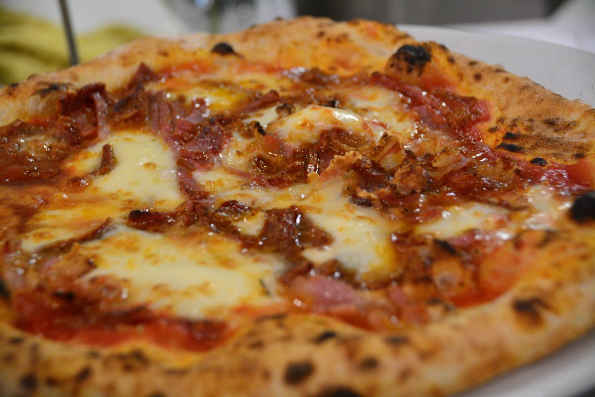 VaticanoYEG's tweet photo. What are you doing tonight for dinner?  Order from Vaticano Cucina - Pasta, Pizza or one of our delicious entrees!  Order from SKIP, Uber, DoorDash or call (780) 250-1110.

#yeg #yeggers #mmm #italianfood #yegfood https://t.co/MR1kZZzyl8