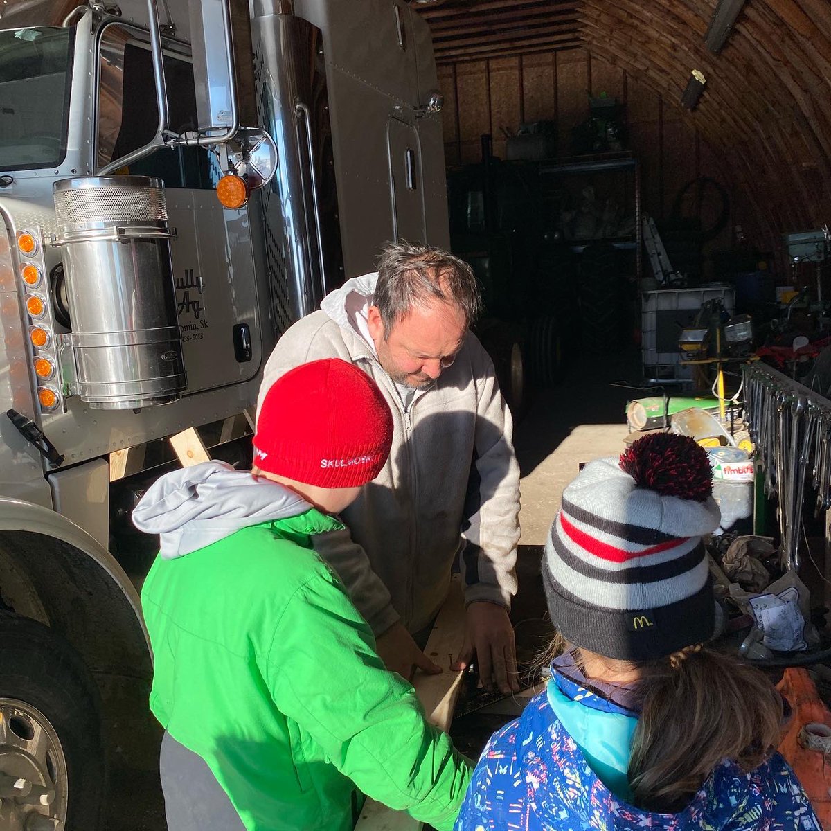 We build when we don’t have much to do! #farmfamily #familyfarm #learningessentialskills