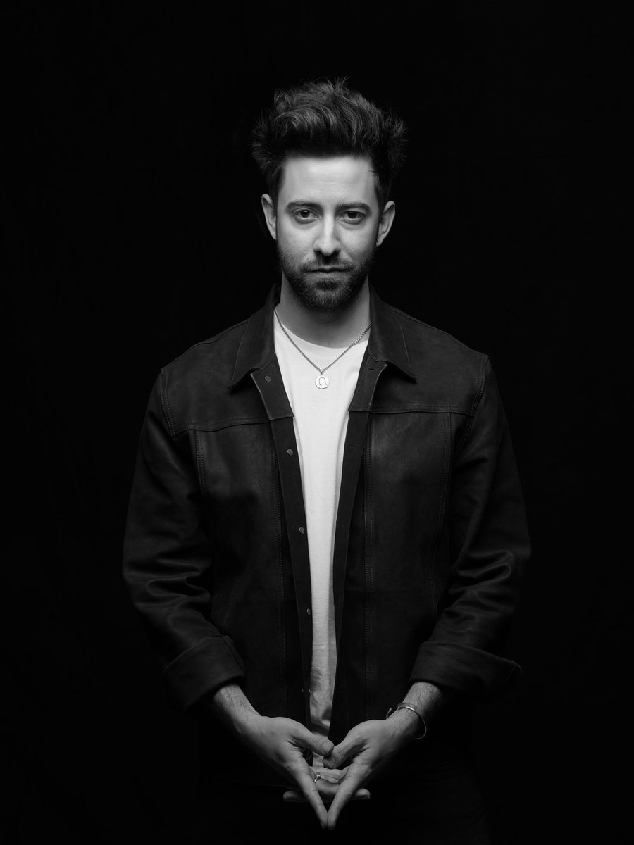 2. A Song for Every Moon- Bruno Major Bruno Majors debut album is like reading through a journal where we are being shifted from mood to mood. Romance, clarity, relaxation, happiness, etc. His angelic voice through every track give you a feeling to want even more.