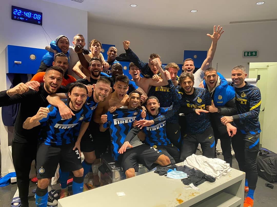 23_Frog's tweet photo. Che squadra!💪💪 Grande vittoria!
⚫🔵
#ForzaInter #Inter #InterJuve #InterJuventus #SerieA https://t.co/xeLfGEqf5C