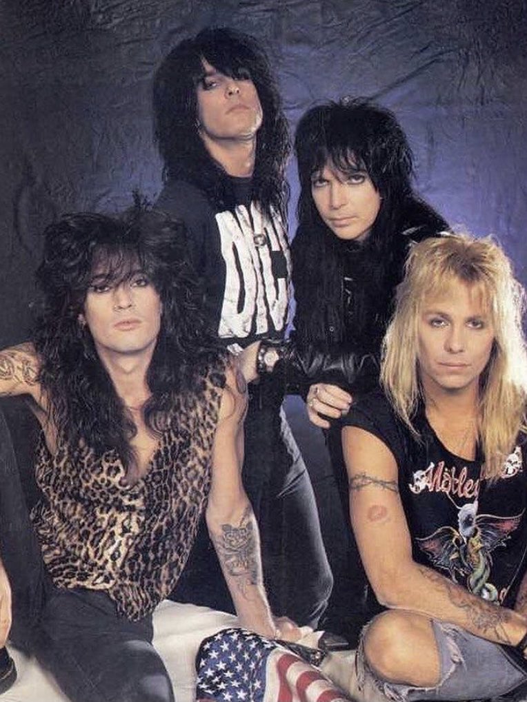 razzlerocks's tweet photo. happy 40 years of mötley crüe! https://t.co/HeR50ALJZt