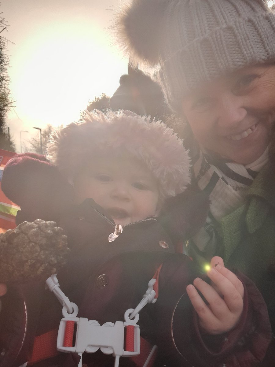 tinaowey's tweet photo. Love this photo odd little light on Aurelias finger 🤗obviously we had lots of muddy fun in the park xxx #feelingblessed #lovemychildren #lovemyfamily #proudnanny #missingfamily #makingmemories #ducks #happymemories #lovewales #walk100miles2021 #puddlesplashing xxx https://t.co/xPpKCqWeCS