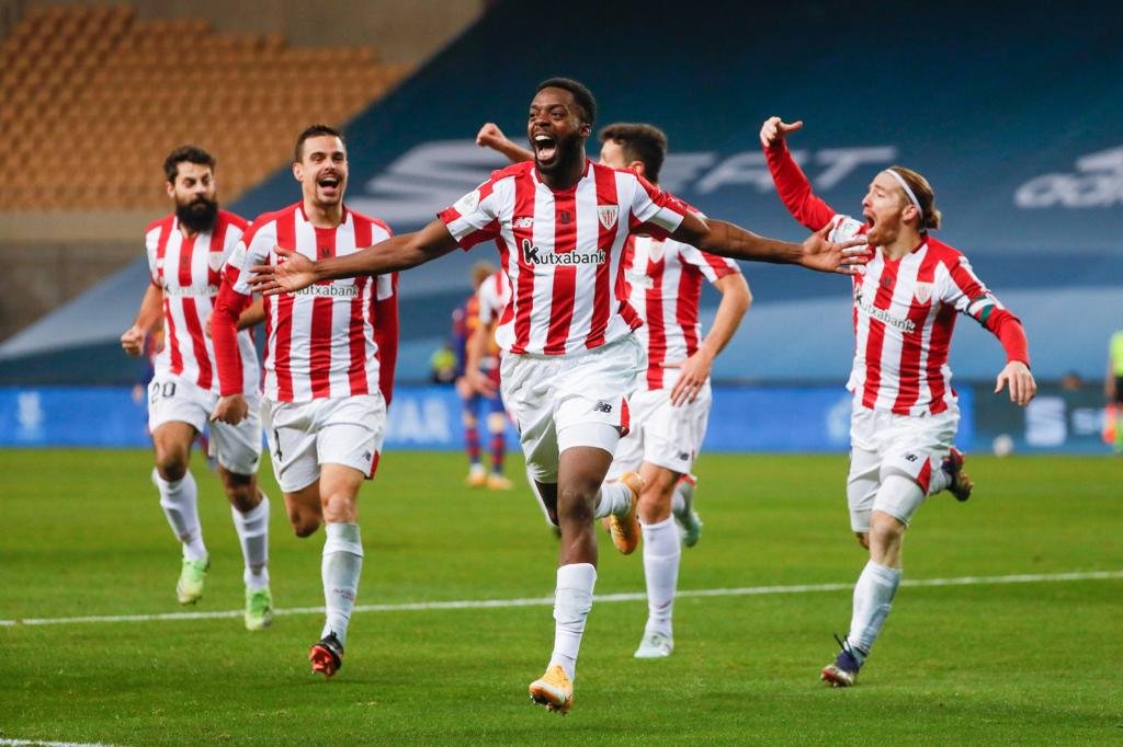 tjcope's tweet photo. 🔴⚪️¡El @AthleticClub SUPERCAMPEÓN de España! ¡Enhorabuena!
¡Final de la PRÓRROGA La Cartuja!
Barça 2 - 3 Athletic
⚽️@AntoGriezmann
⚽️De Marcos
⚽️@AntoGriezmann
⚽️Villalibre
⚽️@Williaaams45
#SuperCOPE🇪🇸 https://t.co/GME16GzMdx