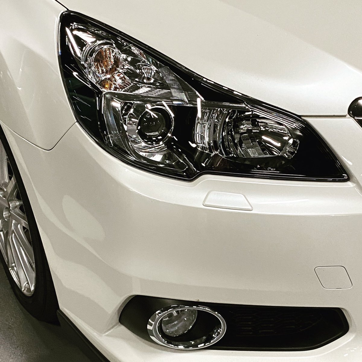 Yuki11photo's tweet photo. SUBARU LEGACY

綺麗なお目目がステキ

#subaru #sti #legacy #legacyb4 #legacyoutback #legacywagon #subarulegacy #subarustyle #subarustylejp https://t.co/CM9m1mrwLT