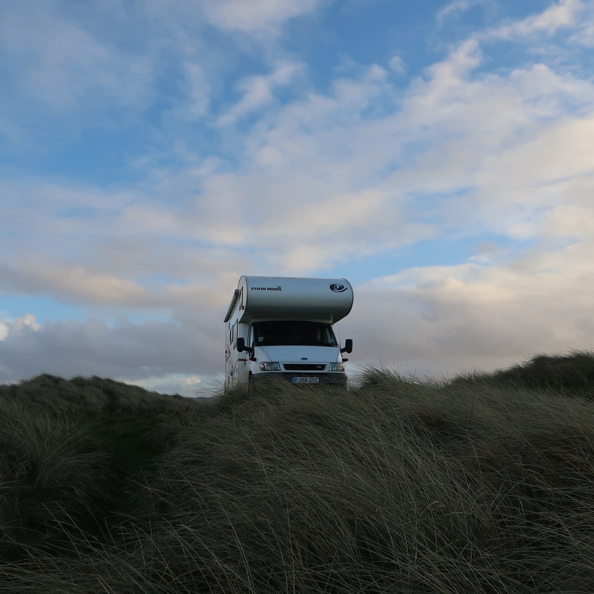 vanandapram's tweet photo. Beautiful scenes of the West of Ireland in our latest vlog. Watch here 👉https://t.co/exT7zHoIfT @clifdencamping @vanandapram @ElisaAKennedy #vanlife #Connemara #Ireland #lockdown #travellingwithatoddler #vanandapram https://t.co/llnyRFSTJw